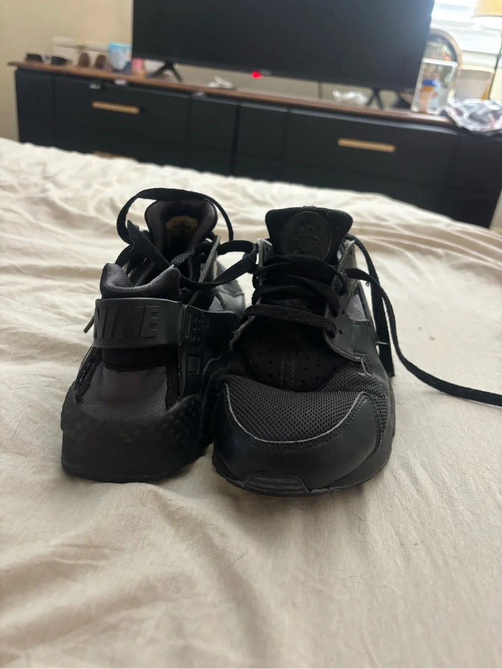 Black Athletic Sneakers - Nike Huarache Style